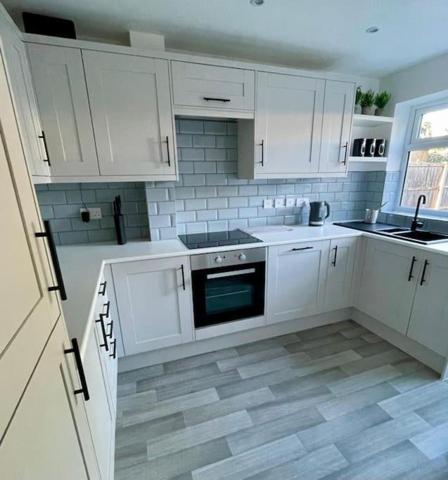 St Blaise Villa Water Orton Екстериор снимка